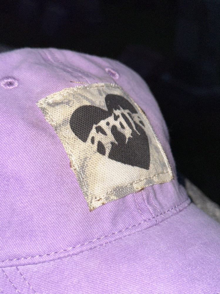 VIOLET SKULLS (#8/10 PATCH HAT)