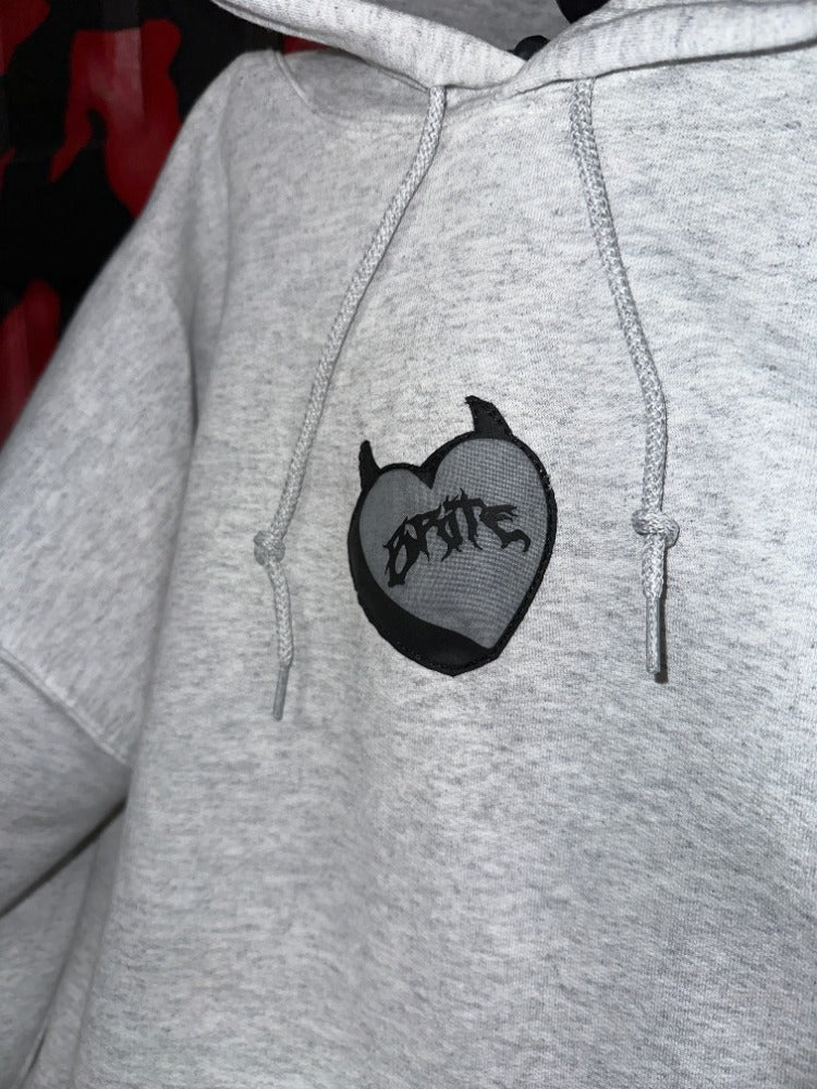 ASH CLOUD XL (#8/10 PATCH HOODIE)