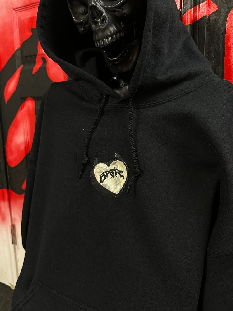 DARK SKULLS XL (#10/10 PATCH HOODIE)