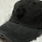 BLACK HEART CAP