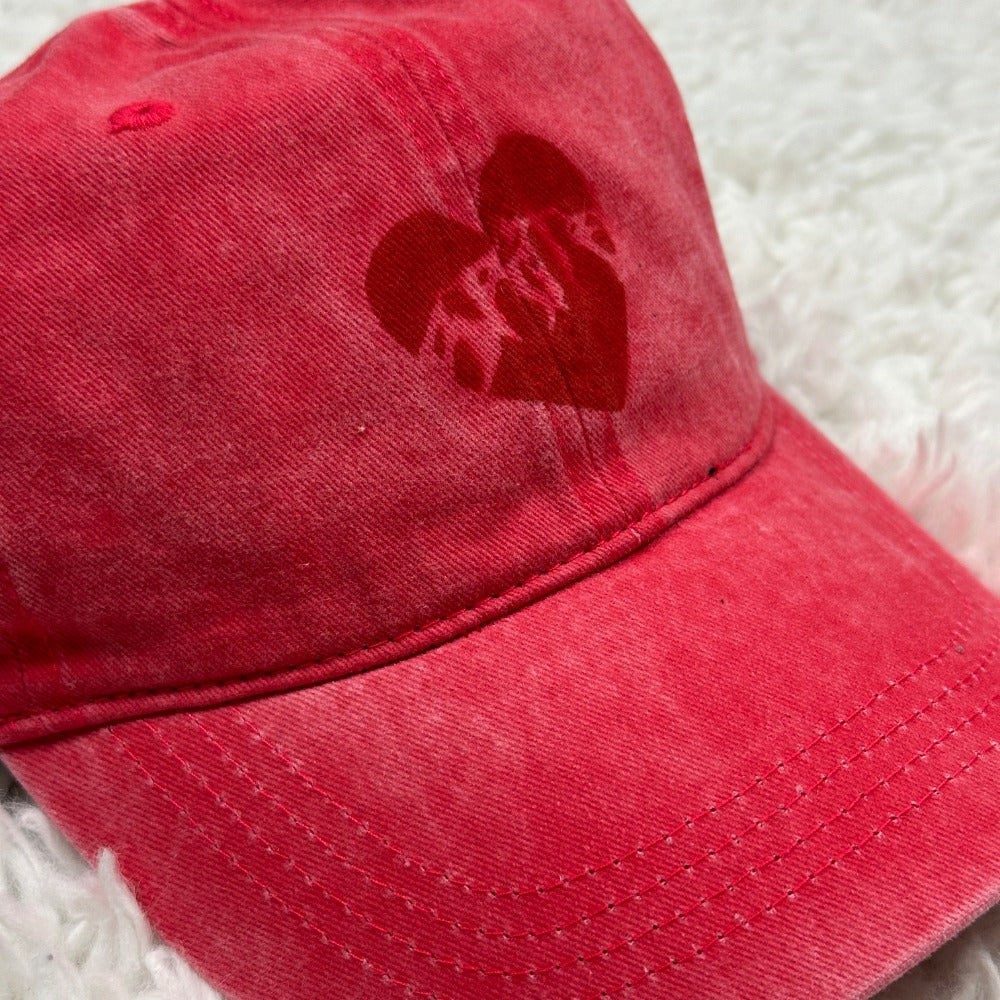 RED HEART CAP